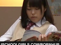В школьном классе Сперма Камшот Бляди Японское порно Облизывание